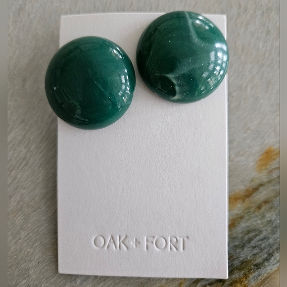 Oak + Fort Green Button Earrings - Picture 1 of 2